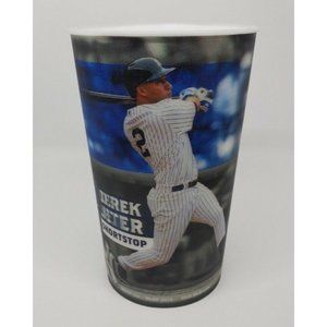 Derek Jeter 32oz Yankees Stadium Hologram cup Shortstop 2015 Souvenir Cup 3D.